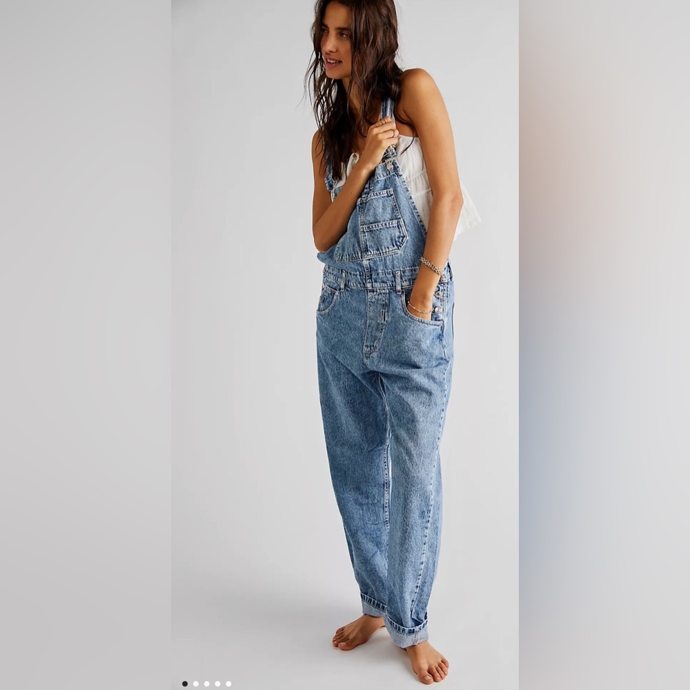 We The Free Light Wash Blue Denim Overalls